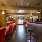 Le restaurant recherche un(e) alternant(e)