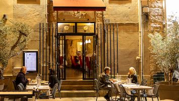 Soirées amis Paule et Kopa restaurant familial traditionnel du Sud